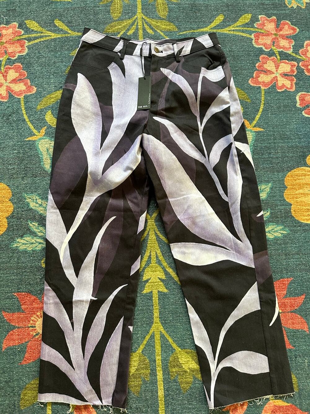 NWT The Kit Cropped Alexa Jean Twilight Size 10
